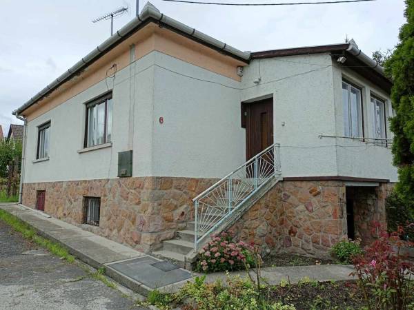 eladó családi ház, Szentendre